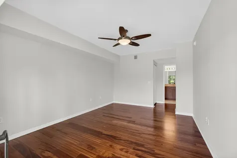4907 Midtown Lane Palm Beach Gardens FL 33418
