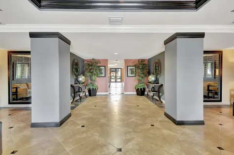 4907 Midtown Lane Palm Beach Gardens FL 33418