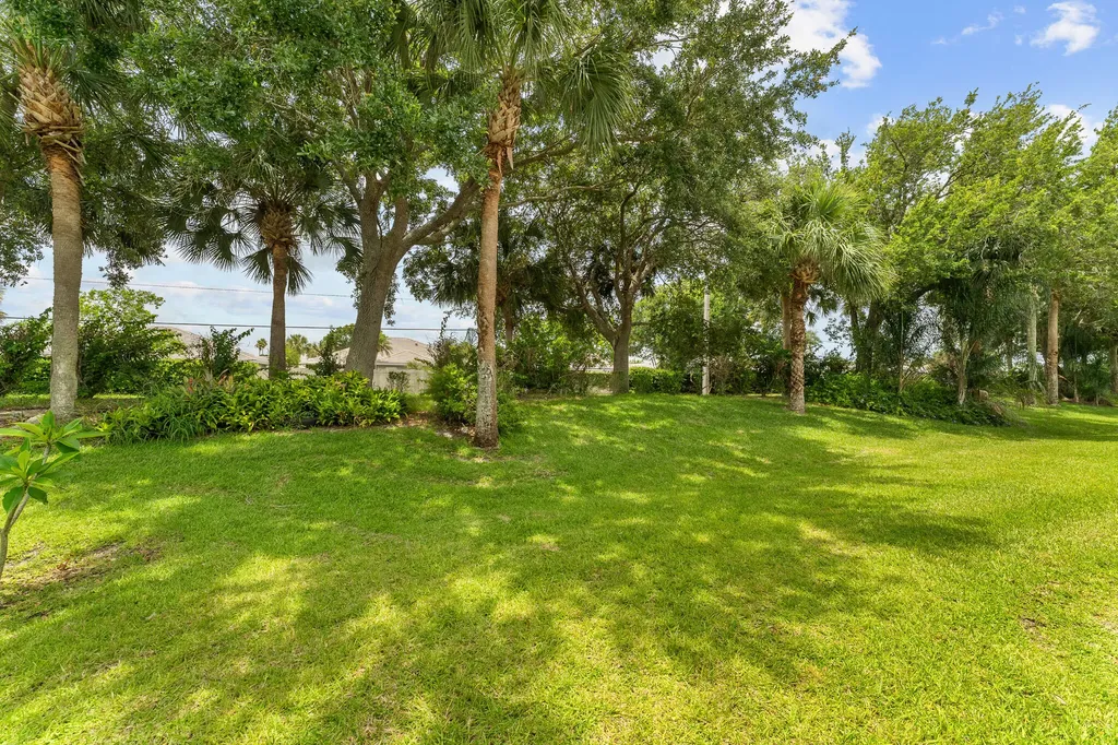 445 NW Lismore Lane Port St Lucie FL 34986