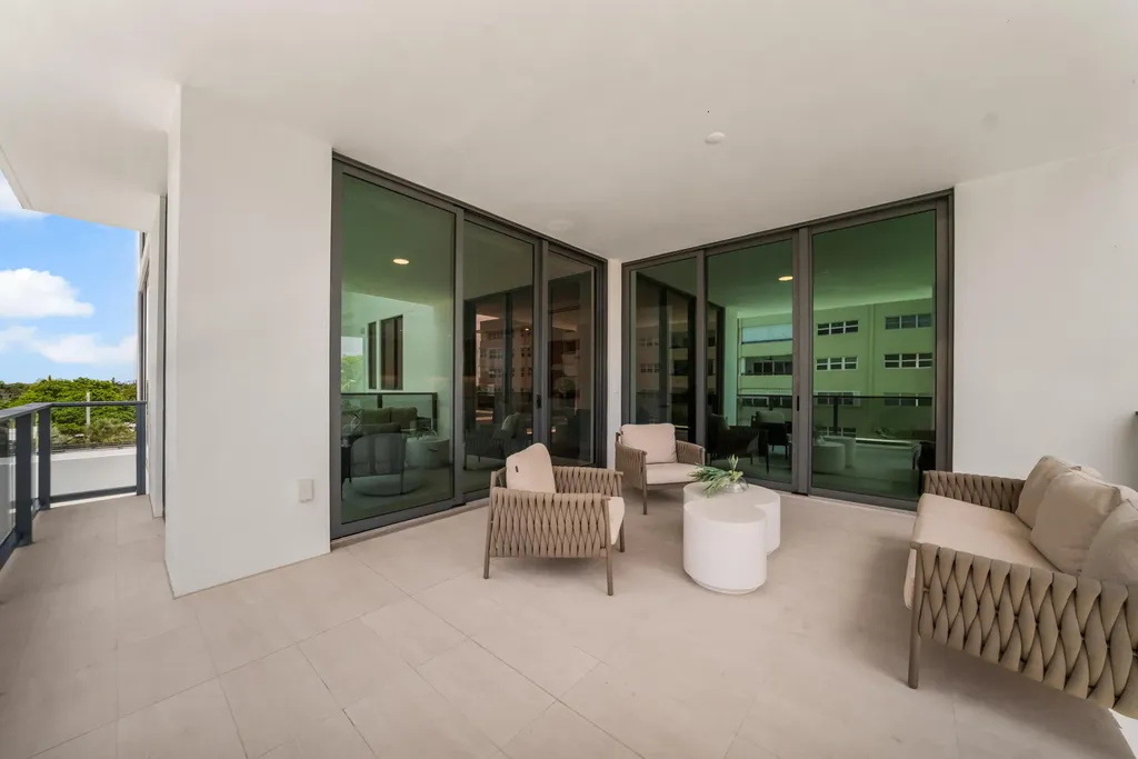305 Briny Avenue Pompano Beach FL 33062