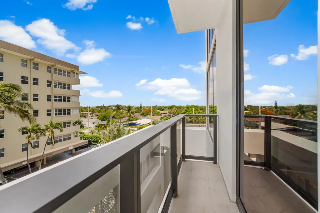 305 Briny Avenue Pompano Beach FL 33062