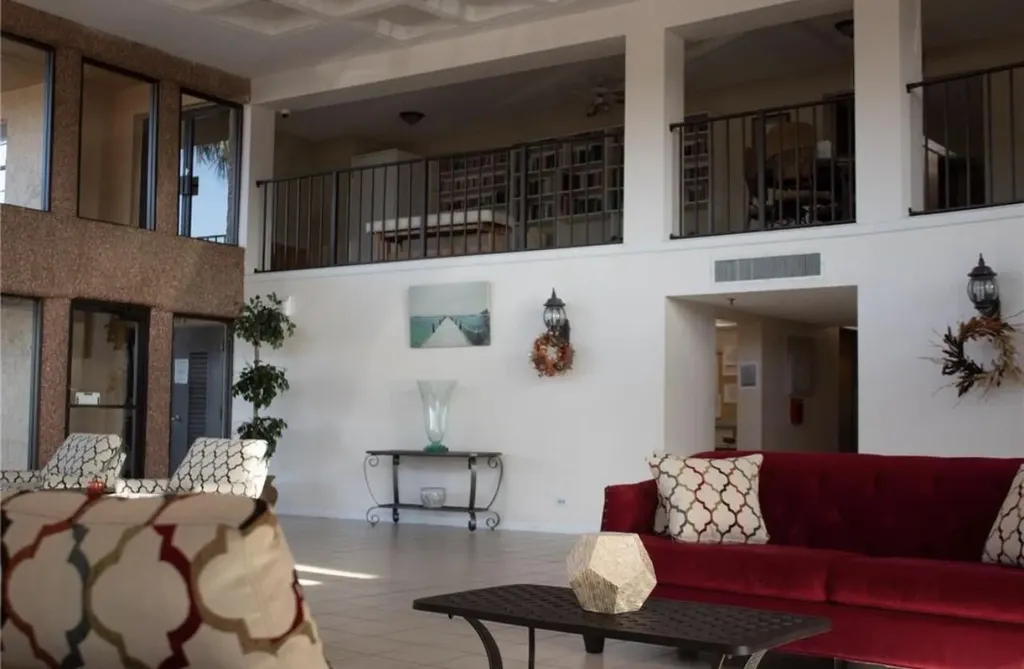 9370 SW 8th Street Boca Raton FL 33428