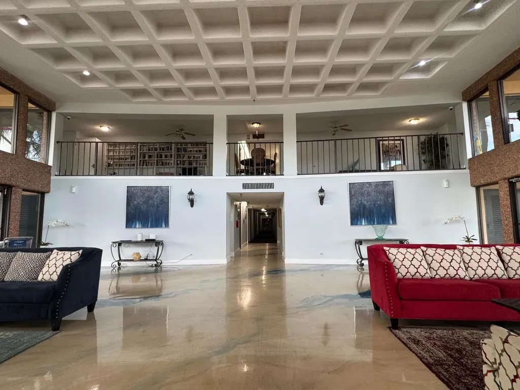 9370 SW 8th Street Boca Raton FL 33428