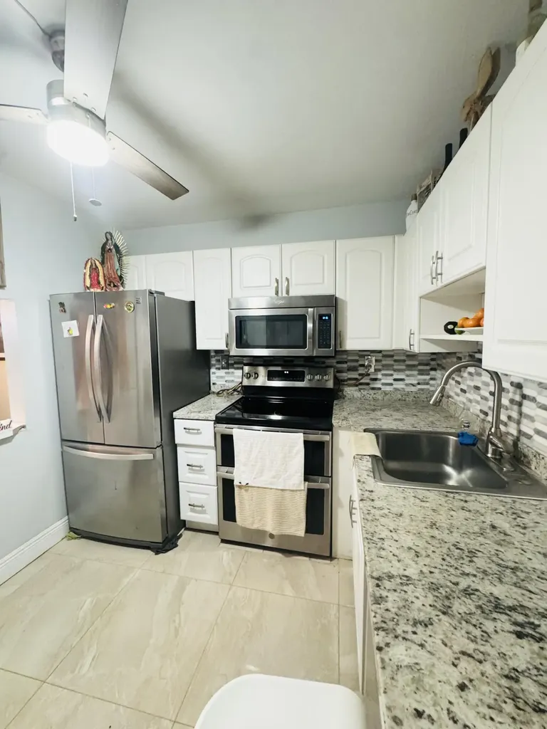 9370 SW 8th Street Boca Raton FL 33428