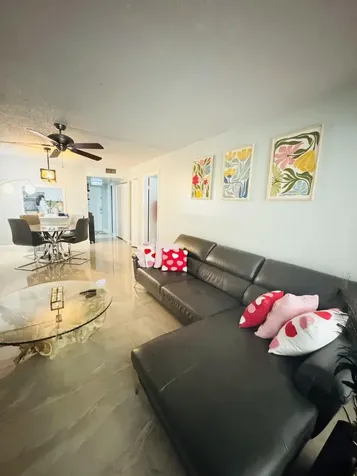 9370 SW 8th Street Boca Raton FL 33428