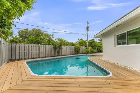 3617 NE 24th Avenue Fort Lauderdale FL 33308