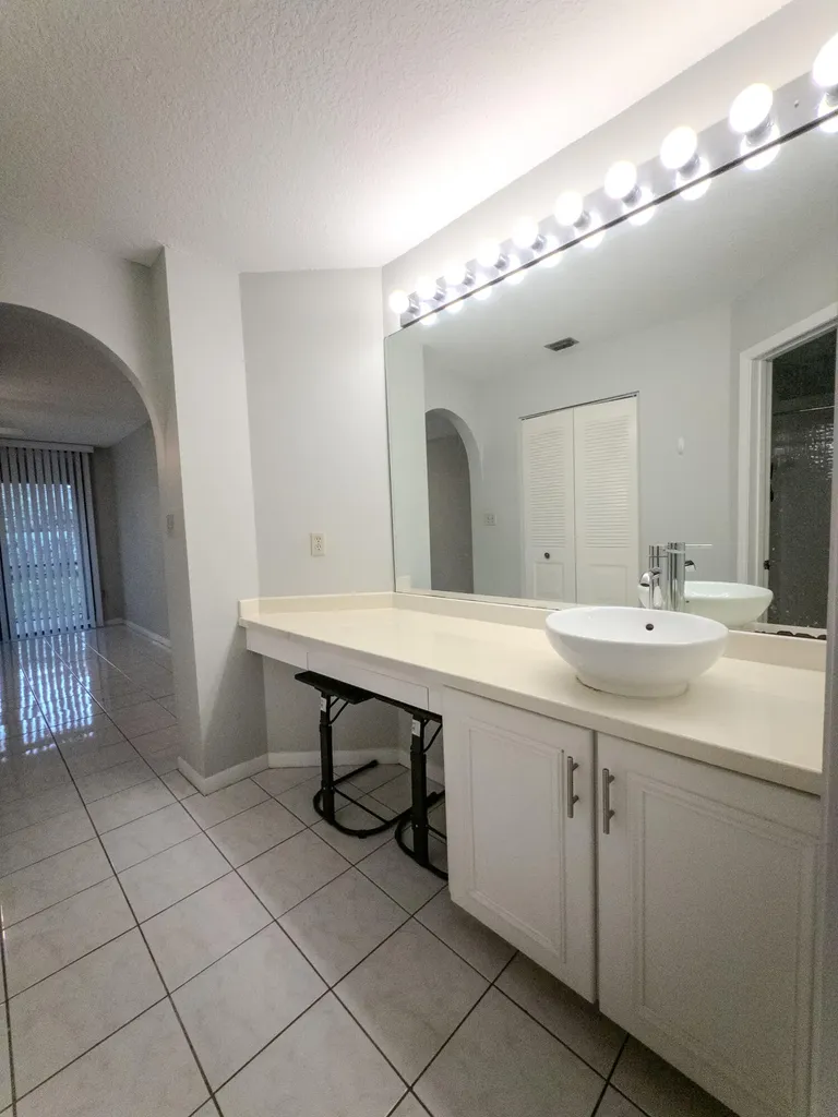 9867 NW 1st Court Plantation FL 33324
