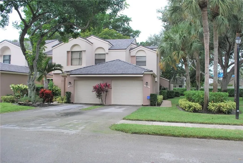 9867 NW 1st Court Plantation FL 33324