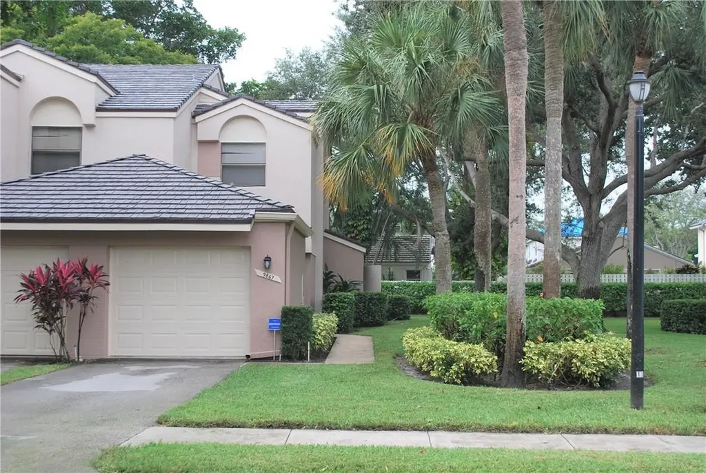 9867 NW 1st Court Plantation FL 33324