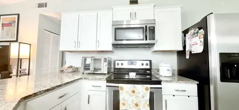 617 NW Thuringer Street Street NW Palm Bay FL 32907