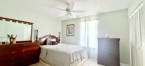 617 NW Thuringer Street Street NW Palm Bay FL 32907