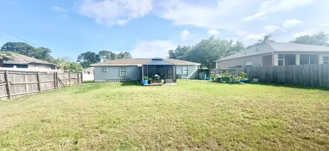 617 NW Thuringer Street Street NW Palm Bay FL 32907