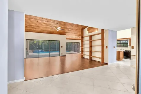 7908 NW 85th Terrace Tamarac FL 33321