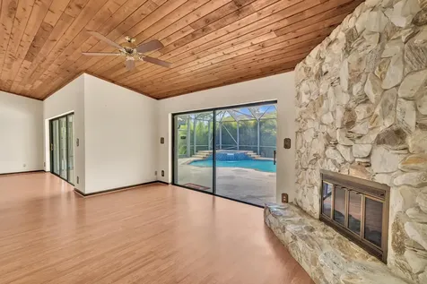 7908 NW 85th Terrace Tamarac FL 33321