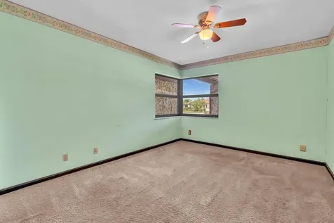 7908 NW 85th Terrace Tamarac FL 33321