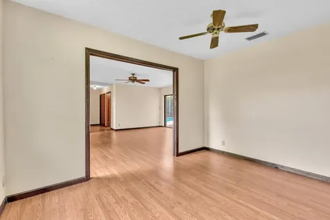7908 NW 85th Terrace Tamarac FL 33321