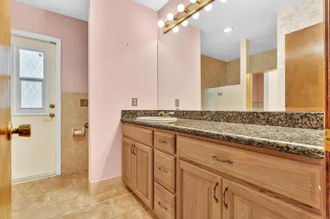 7908 NW 85th Terrace Tamarac FL 33321