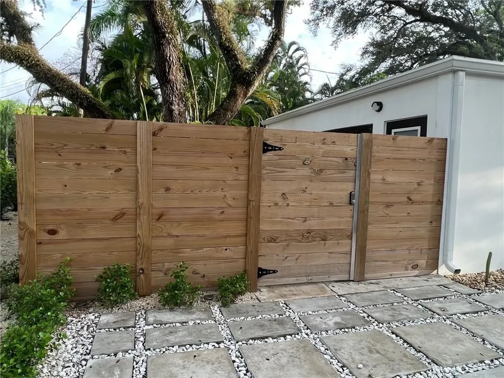 1415 SW 9th Street Fort Lauderdale FL 33312