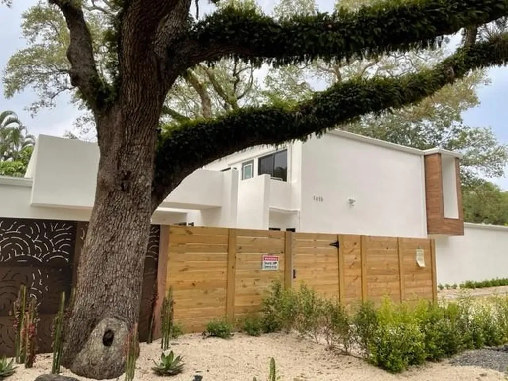 1415 SW 9th Street Fort Lauderdale FL 33312