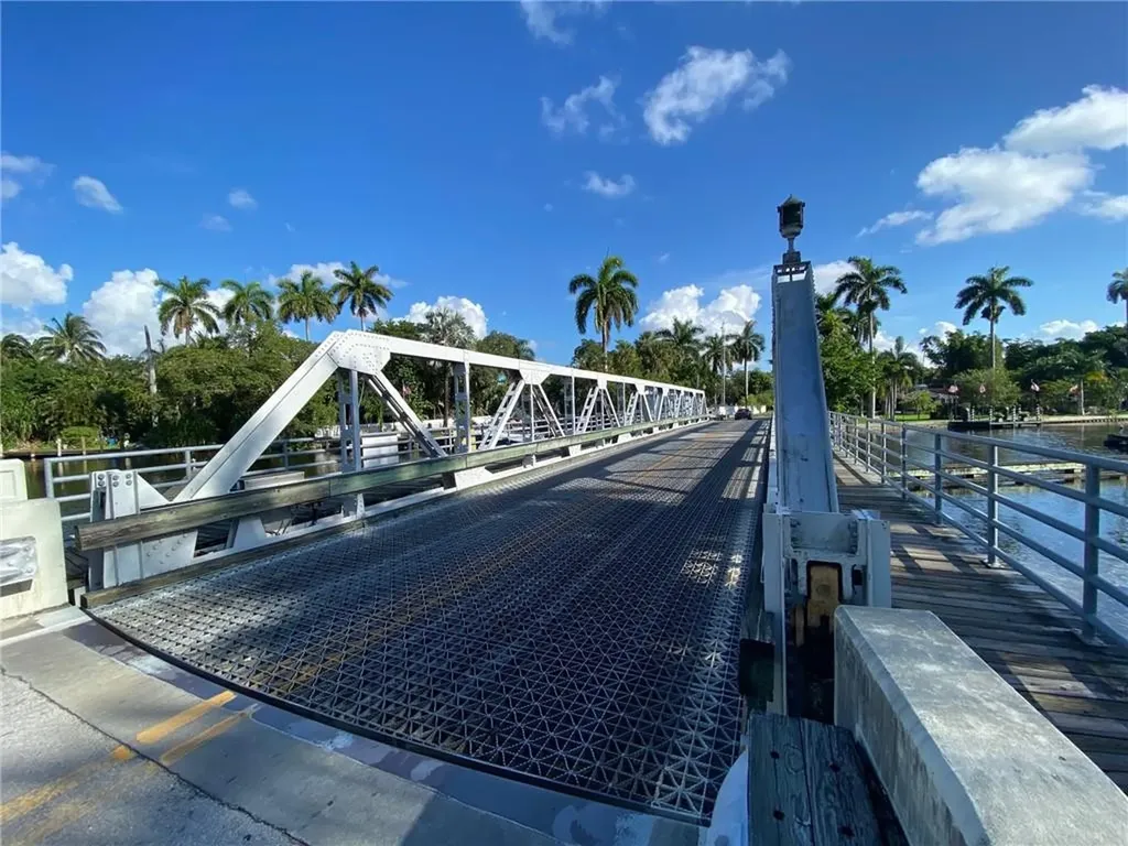 1415 SW 9th Street Fort Lauderdale FL 33312