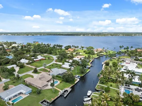 2236 NW Fork Road Stuart FL 34994