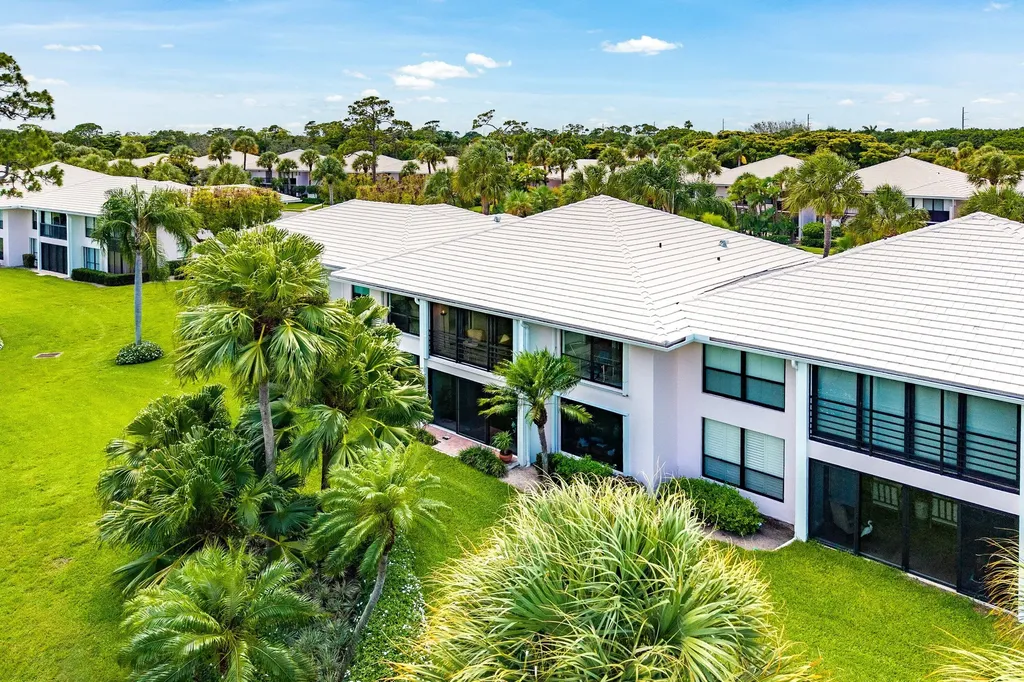 3808 Quail Ridge Drive N Boynton Beach FL 33436