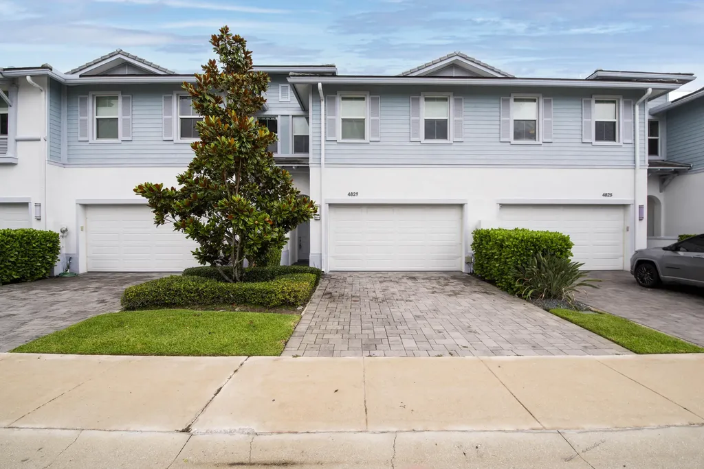 4829 Pointe Midtown Road Palm Beach Gardens FL 33418