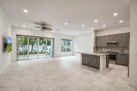 4829 Pointe Midtown Road Palm Beach Gardens FL 33418
