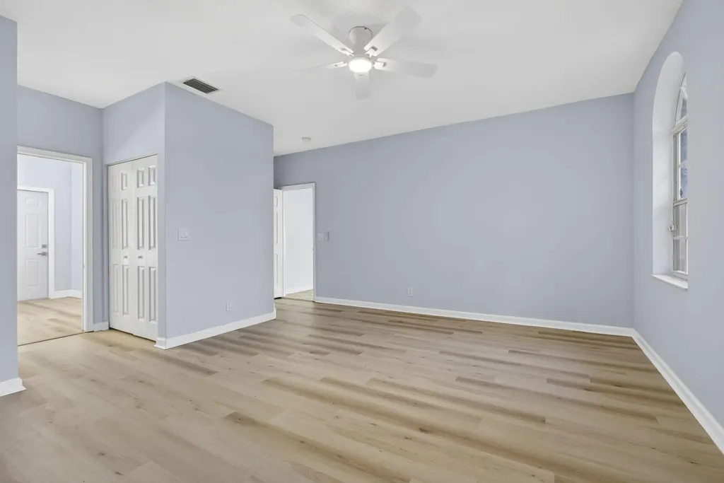 16526 N 78th Road Road N The Acreage FL 33470