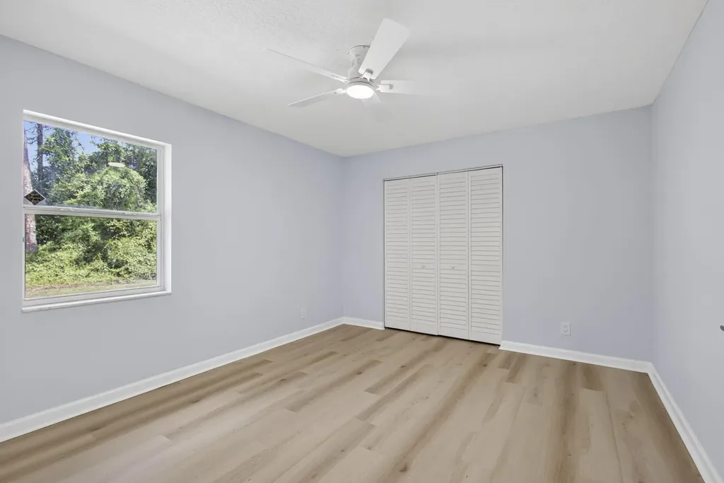 16526 N 78th Road Road N The Acreage FL 33470