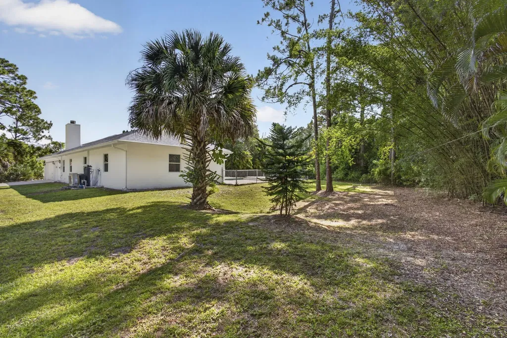 16526 N 78th Road Road N The Acreage FL 33470