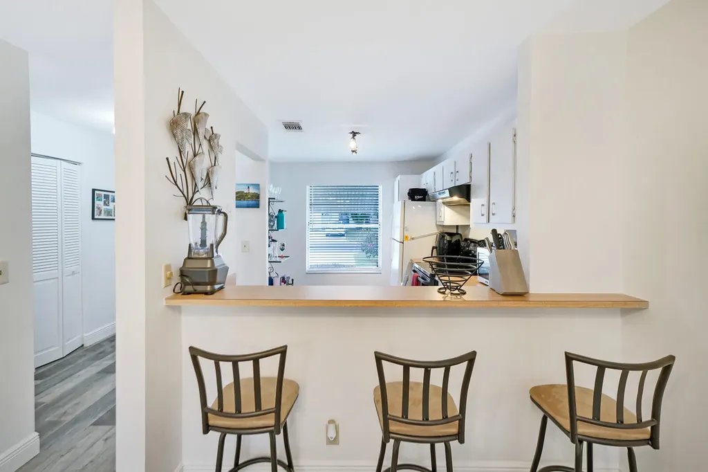 113 Pinewood Court Jupiter FL 33458
