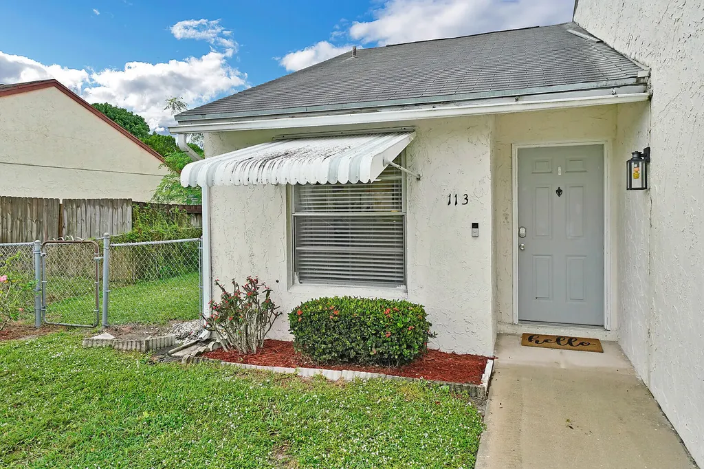 113 Pinewood Court Jupiter FL 33458