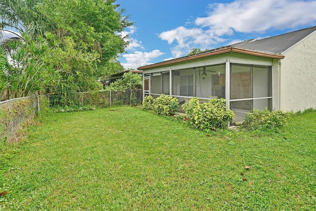 113 Pinewood Court Jupiter FL 33458