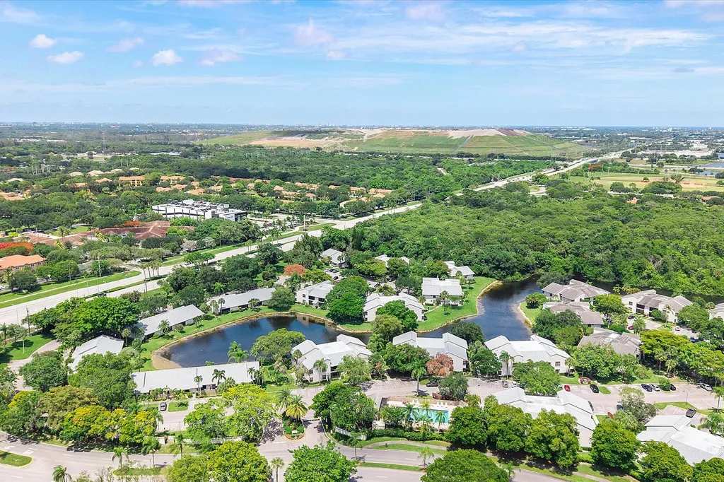 3873 NW 35th Street Coconut Creek FL 33066