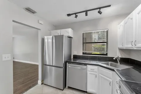 3873 NW 35th Street Coconut Creek FL 33066