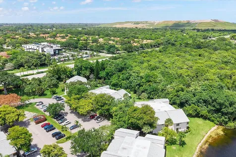 3873 NW 35th Street Coconut Creek FL 33066