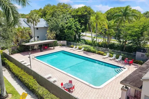 3873 NW 35th Street Coconut Creek FL 33066