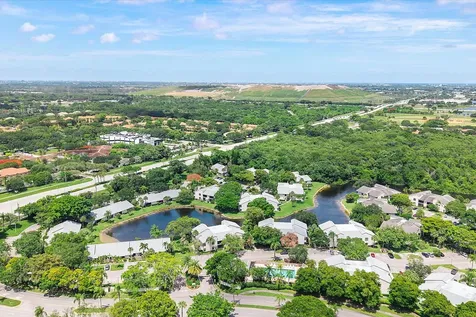 3873 NW 35th Street Coconut Creek FL 33066