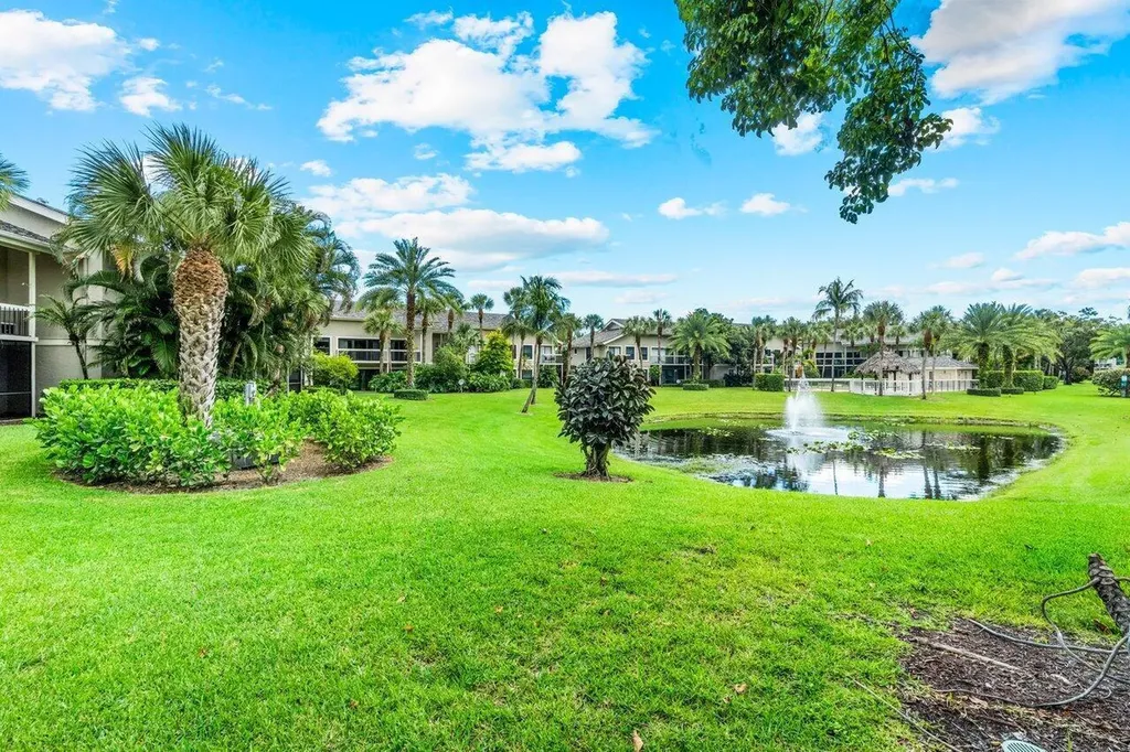 11863 Wimbledon Circle Wellington FL 33414
