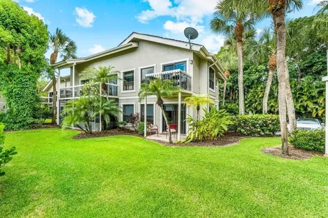 11863 Wimbledon Circle Wellington FL 33414