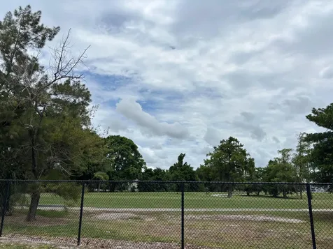 8051 S Colony Circle Tamarac FL 33321