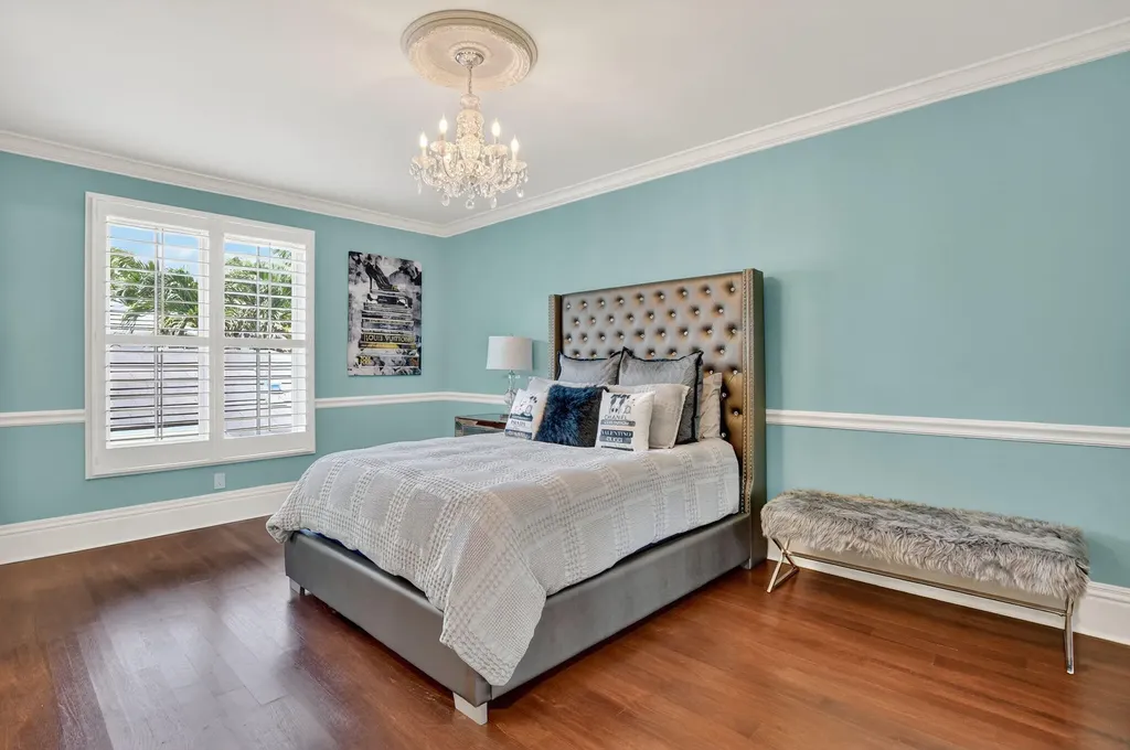 377 E Coconut Palm Road Boca Raton FL 33432