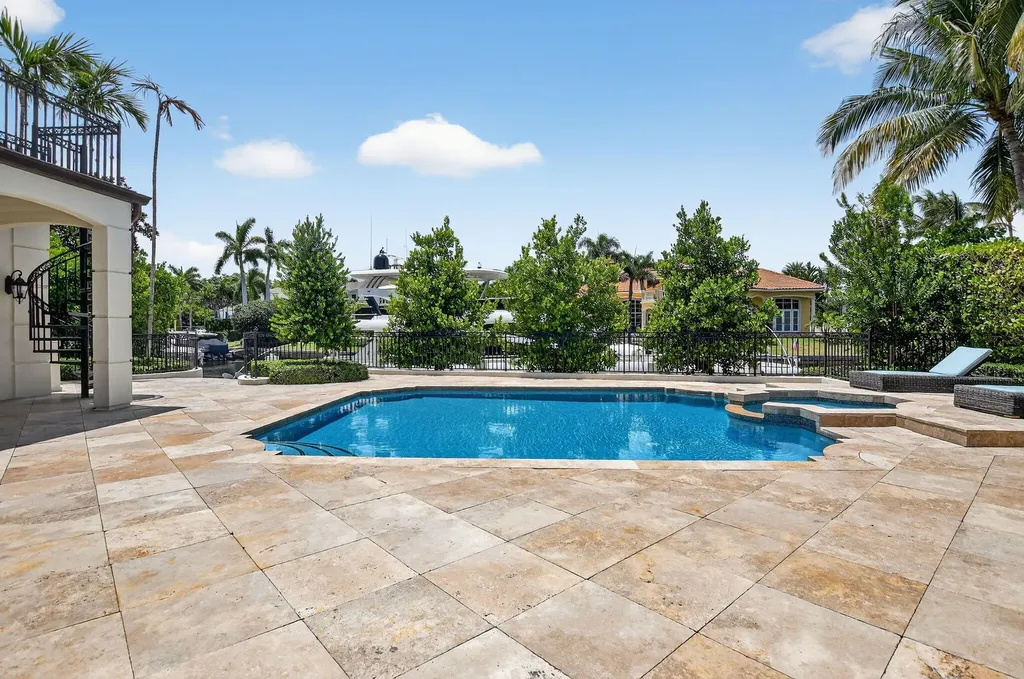 377 E Coconut Palm Road Boca Raton FL 33432