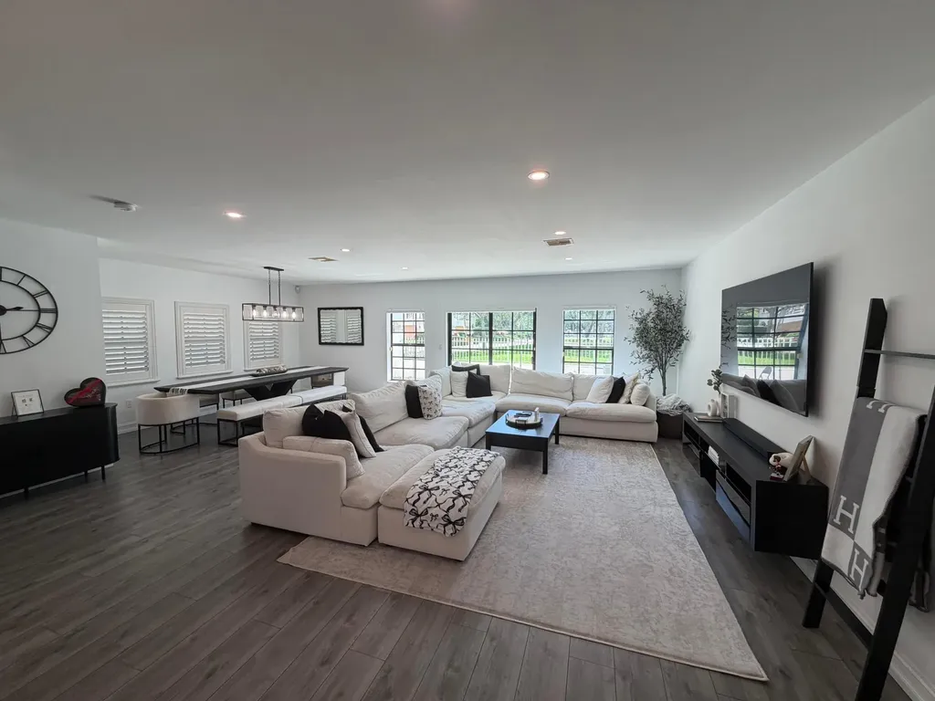4400 Hidden Harbour Terrace Dania Beach FL 33312