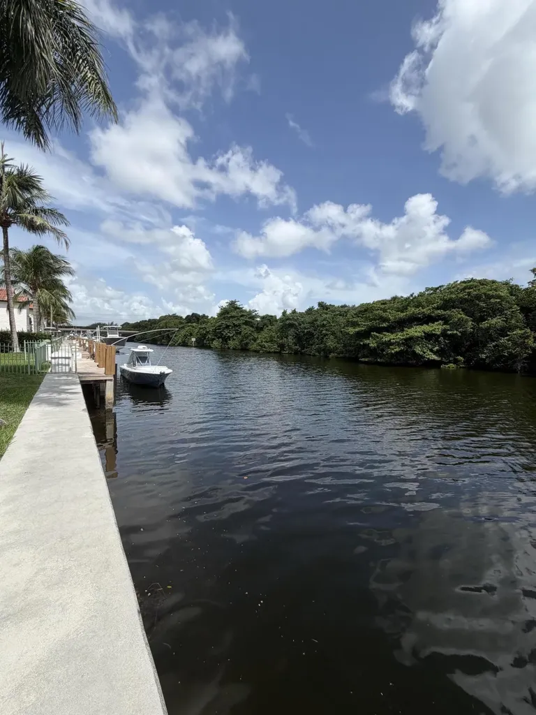 4400 Hidden Harbour Terrace Dania Beach FL 33312