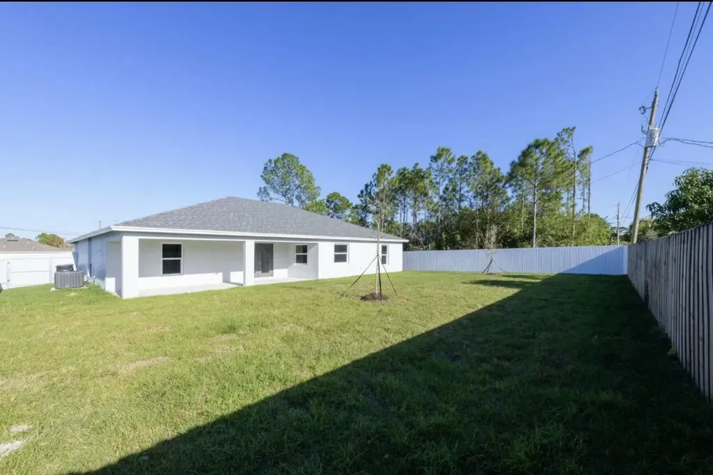 2372 SW Import Drive Port St Lucie FL 34953