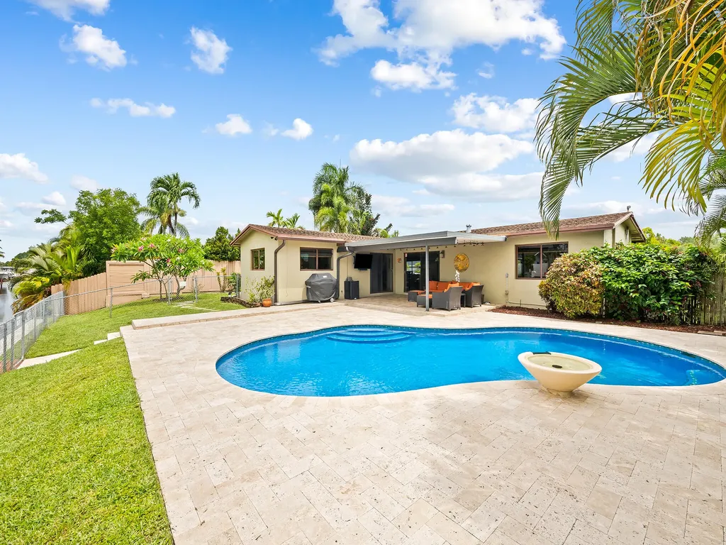 5960 SW 13th Street Plantation FL 33317