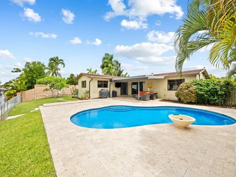 5960 SW 13th Street Plantation FL 33317