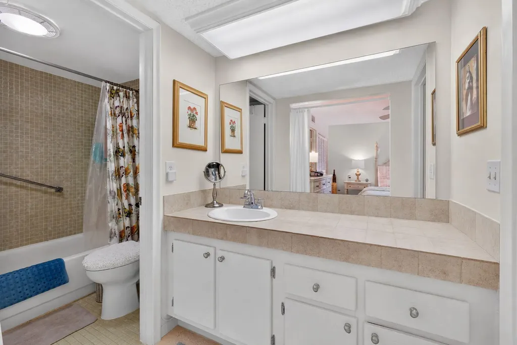 308 Greenbrier A West Palm Beach FL 33417